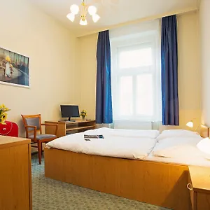 Adler - Czech Leading 4* Prag